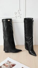 Bottes femme noires tube à talon compensé – Collection TPGK