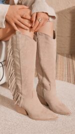 bottes à franges beige taupe femme en suédine TPGK