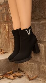 Bottines femme noires en cuir synthétique à talon haut avec strass – TPGK