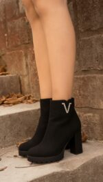 Bottines femme noires en cuir synthétique à talon haut avec strass – TPGK