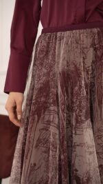 Jupe longue en tulle bordeaux pour femme – automne hiver