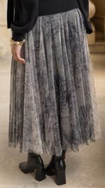 Jupe longue en tulle noire pour femme – élégante et fluide