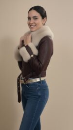 Veste en simili cuir bordeaux avec col fausse fourrure pour femme – automne hiver