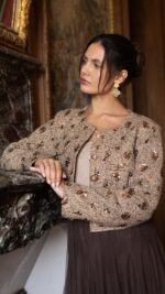 Veste courte tweed sequins marron choco pour femme – automne hiver